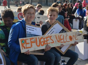 Klares-Bekenntnis-fuer-Fluechtlinge-Domschule-290x215